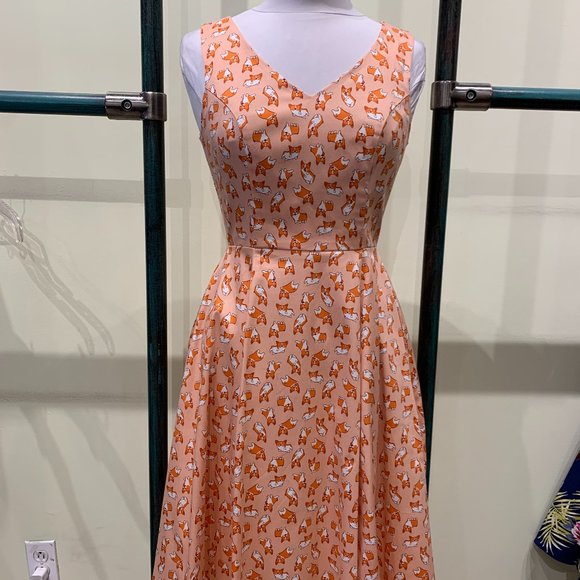 Elegant Fox Print V-Neck Midi Dress - Orange - Picture 1 of 3